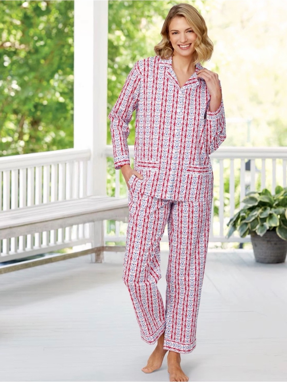 Women's Red & White Printed Long Pajama Set